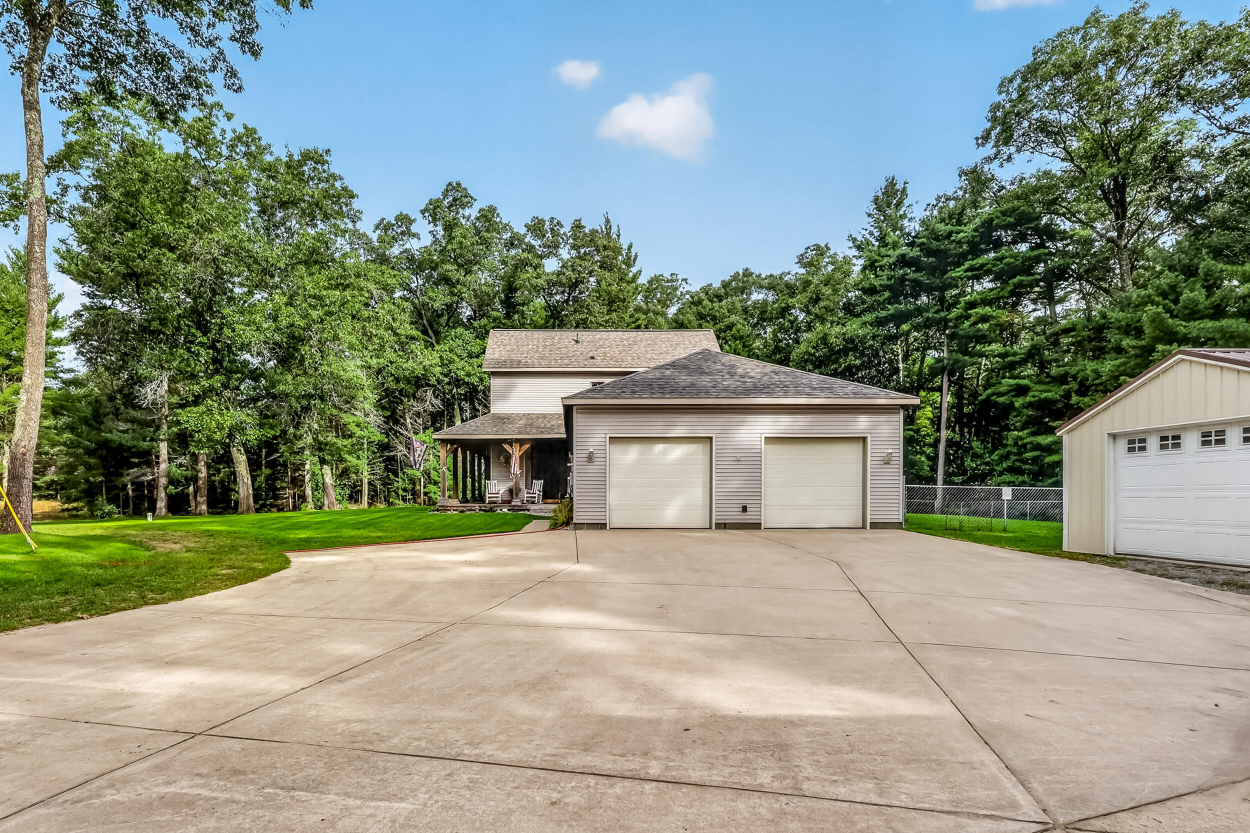 2690 E Raymond Road
