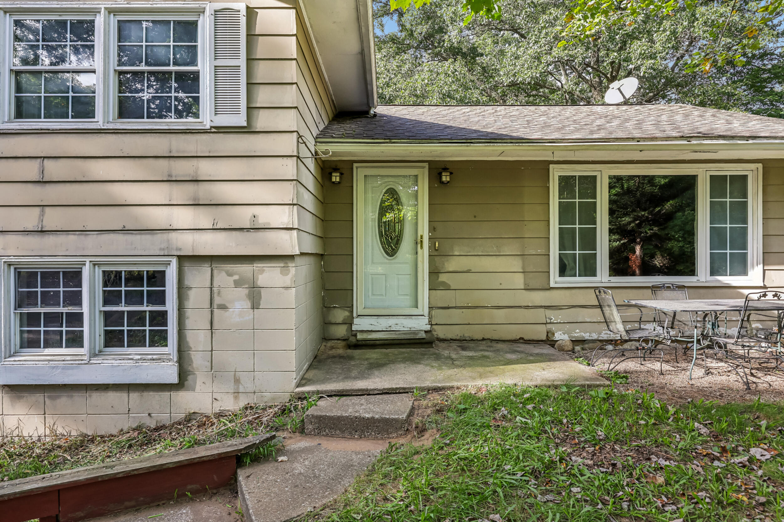 3100 W Giles Road