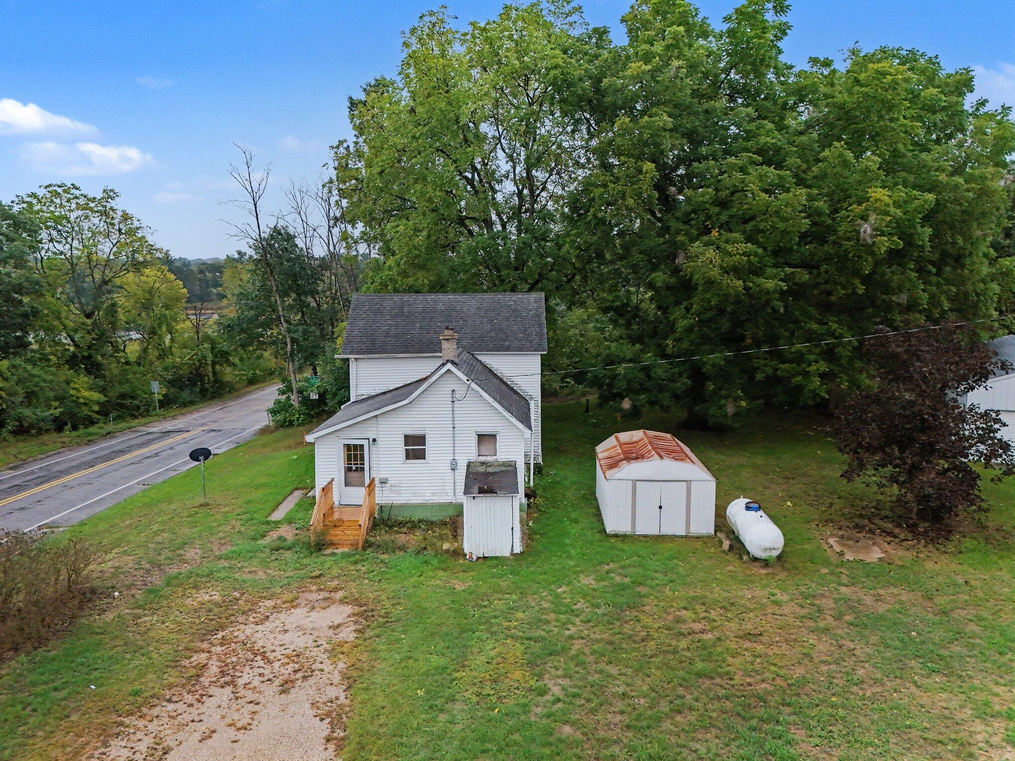 3593 S Maple Island Road