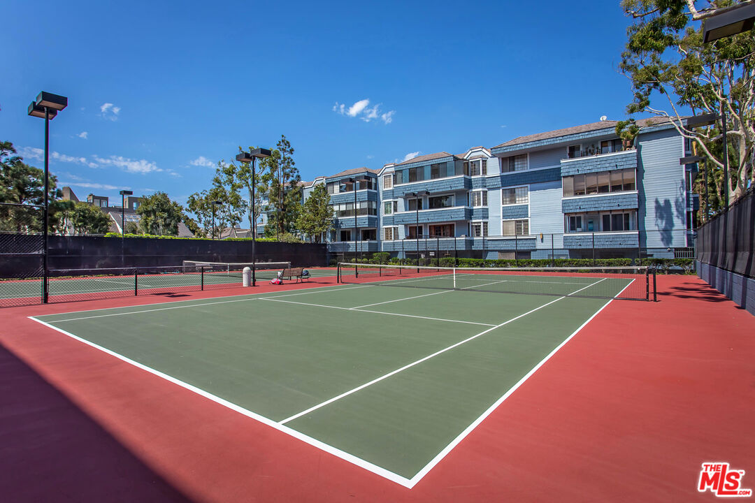 310 Tahiti Way Unit: 302