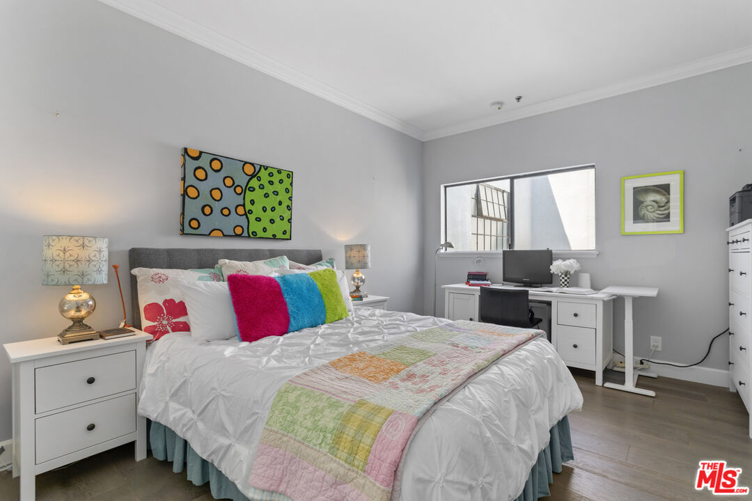 310 Tahiti Way Unit: 302