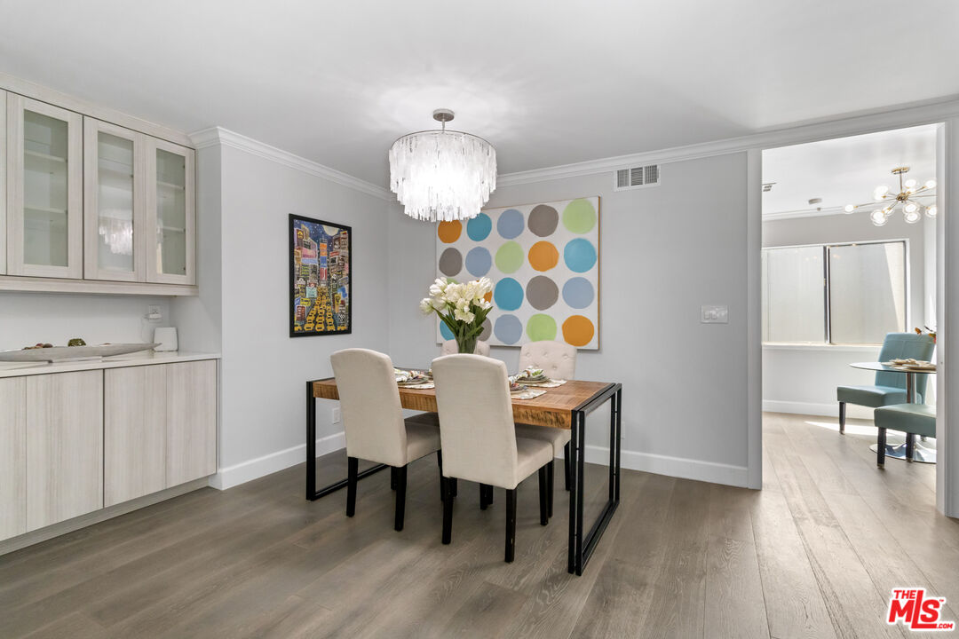 310 Tahiti Way Unit: 302