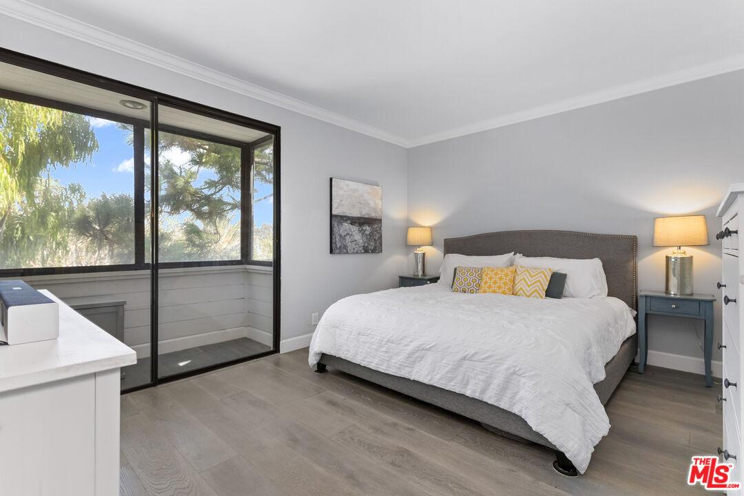 310 Tahiti Way Unit: 302