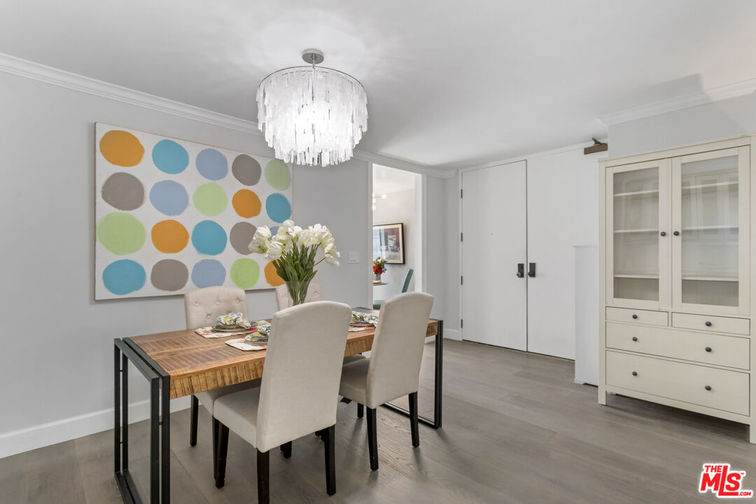 310 Tahiti Way Unit: 302