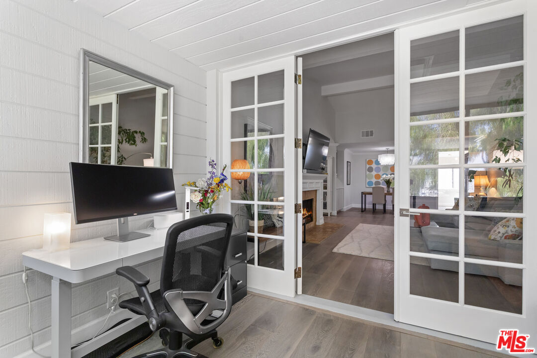 310 Tahiti Way Unit: 302