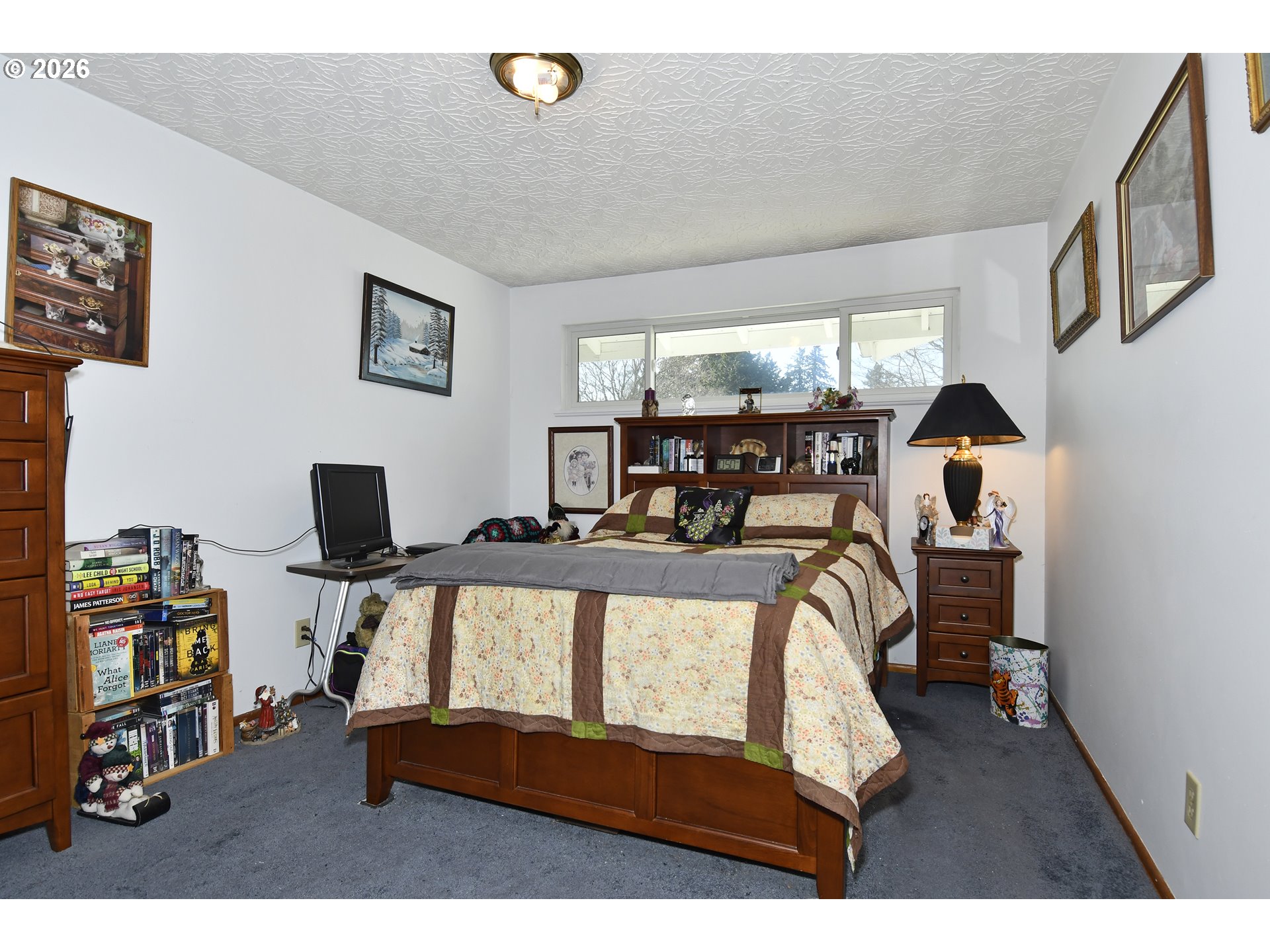 1790117903 NE WASCO ST