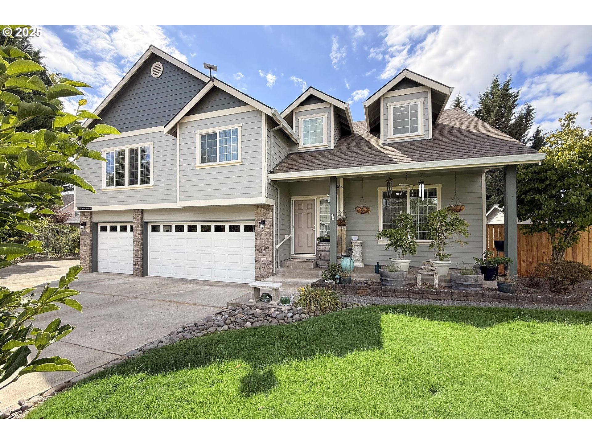 2036 NW WOODLAND DR, McMinnville