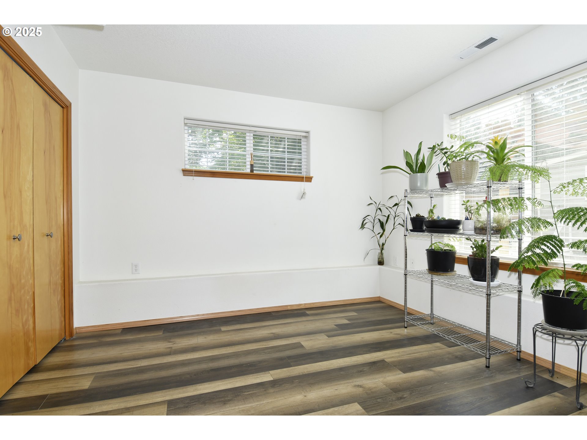 2036 NW WOODLAND DR, McMinnville