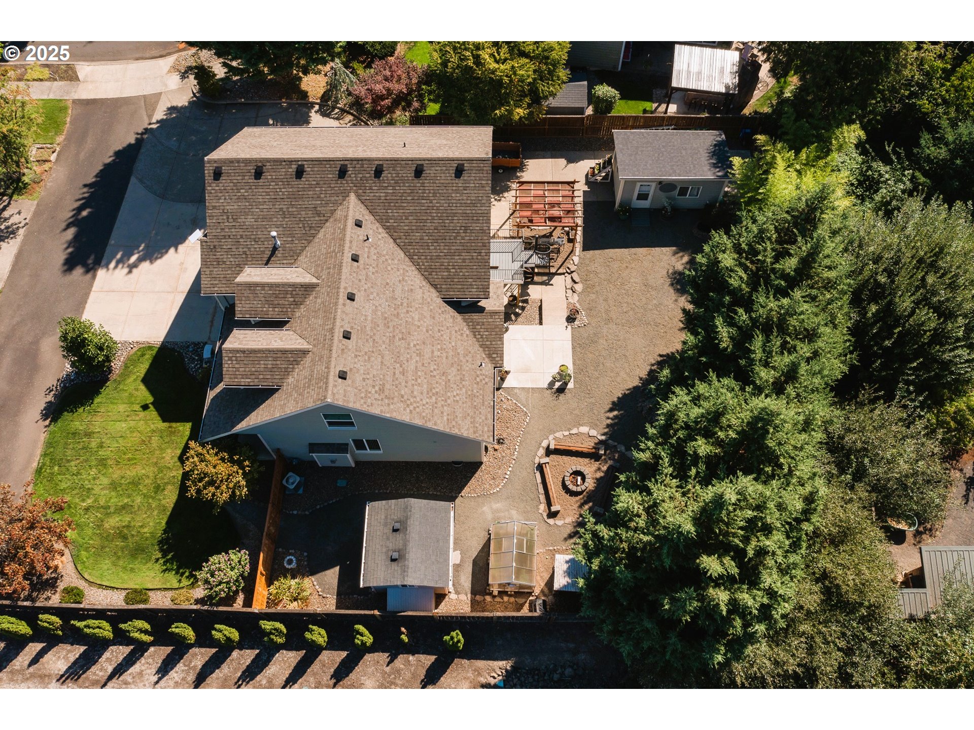 2036 NW WOODLAND DR, McMinnville