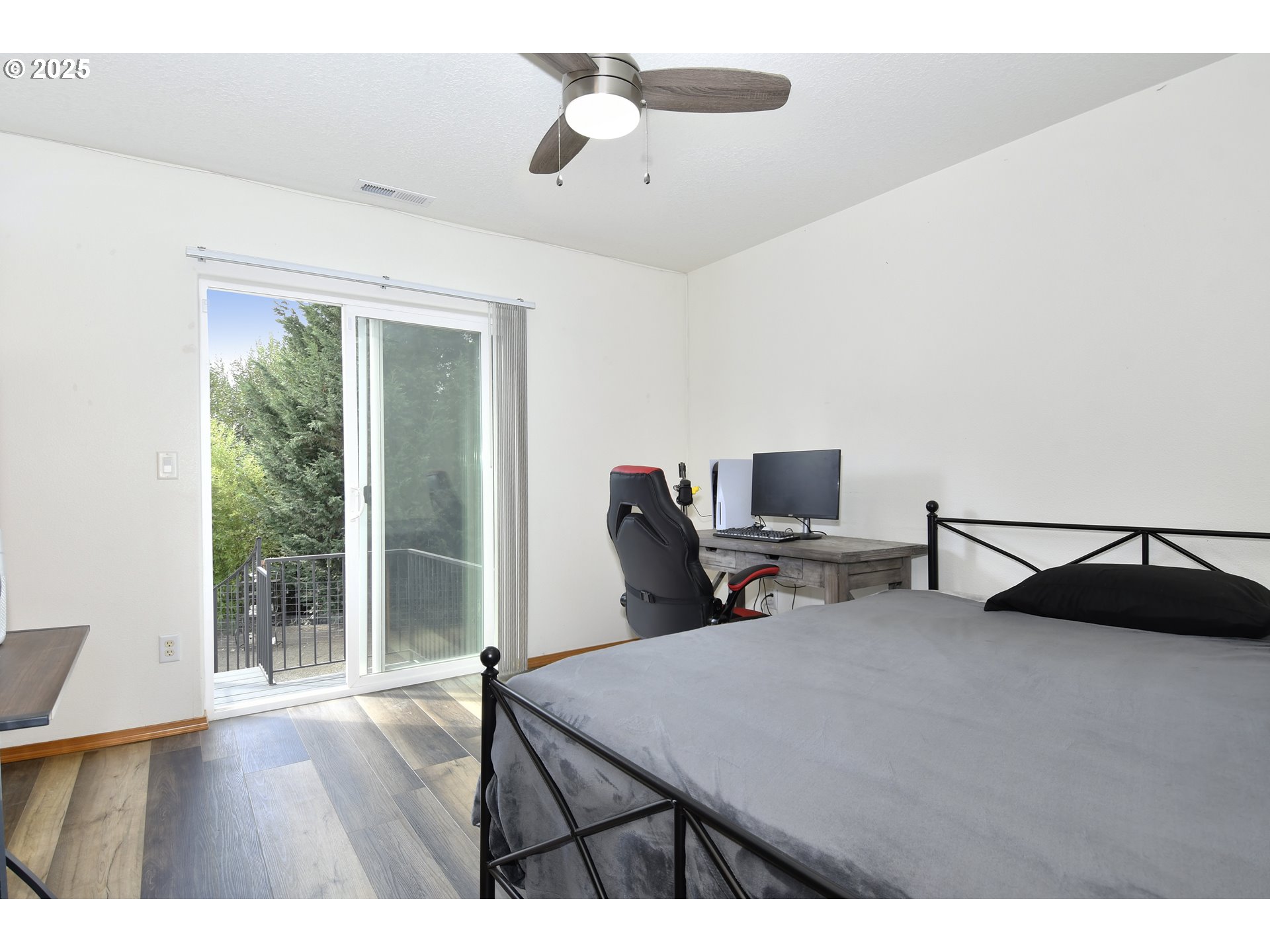 2036 NW WOODLAND DR, McMinnville