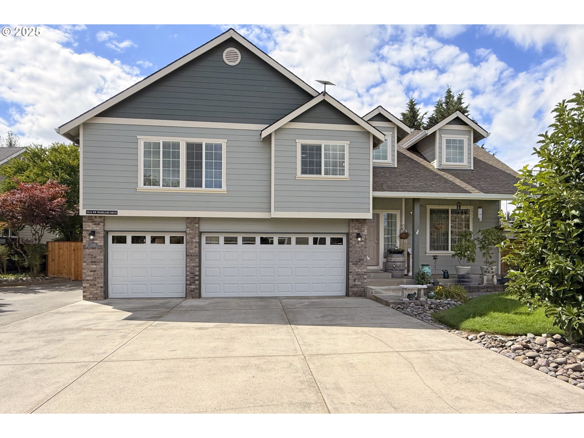 2036 NW WOODLAND DR, McMinnville