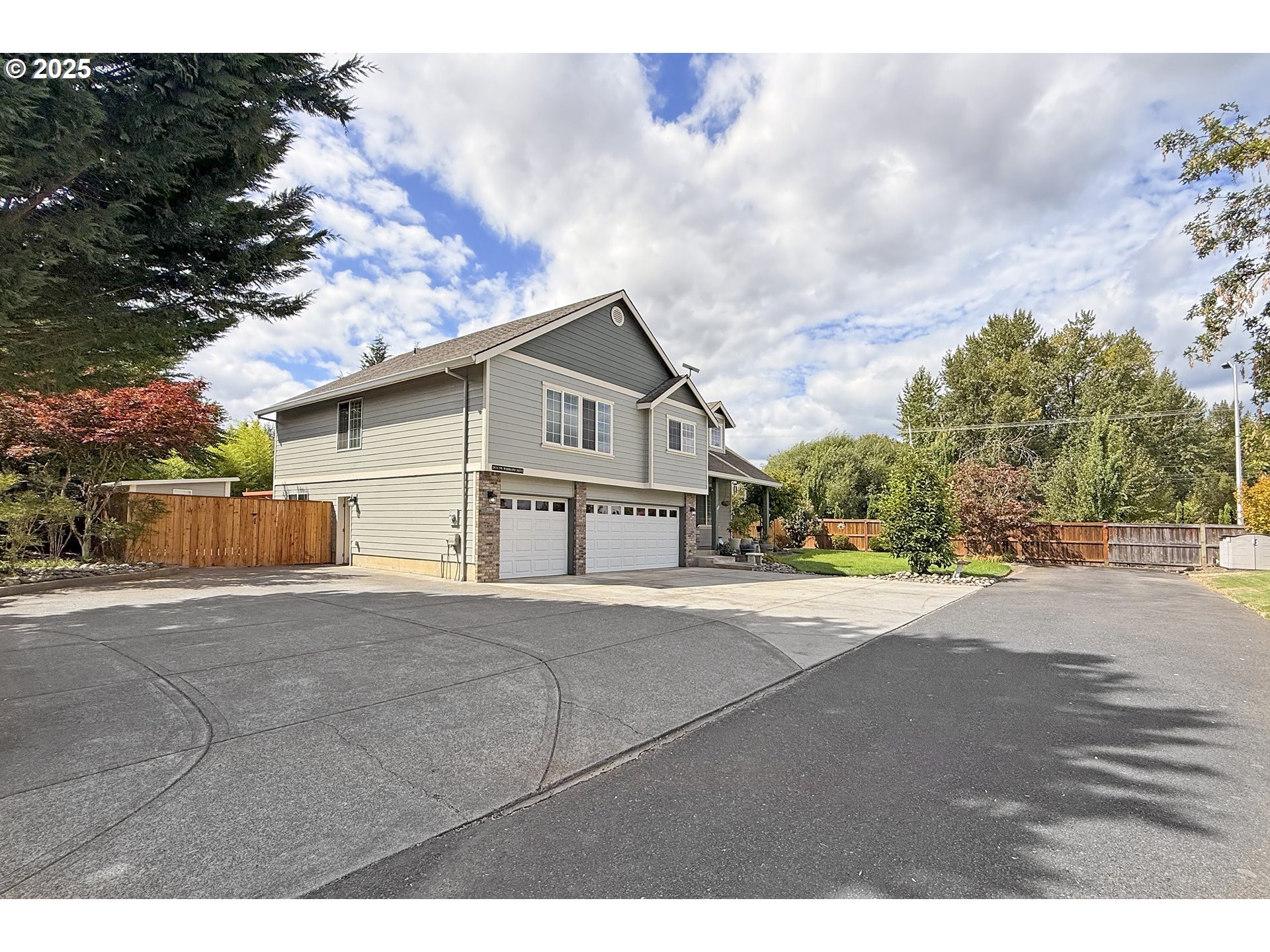 2036 NW WOODLAND DR, McMinnville