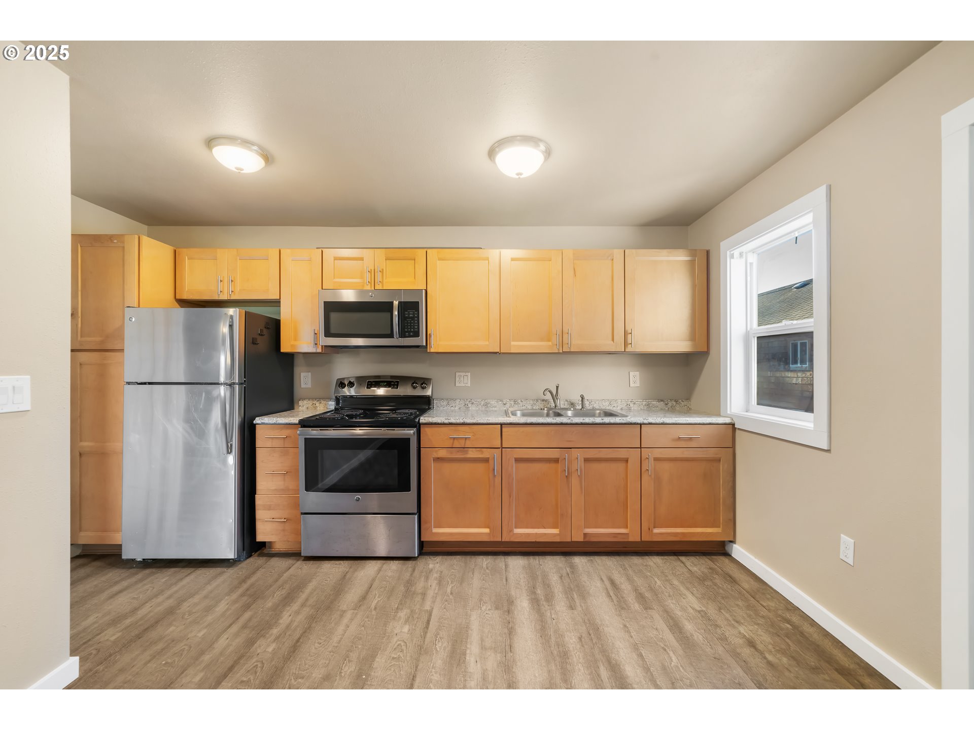 1299 6TH AVE