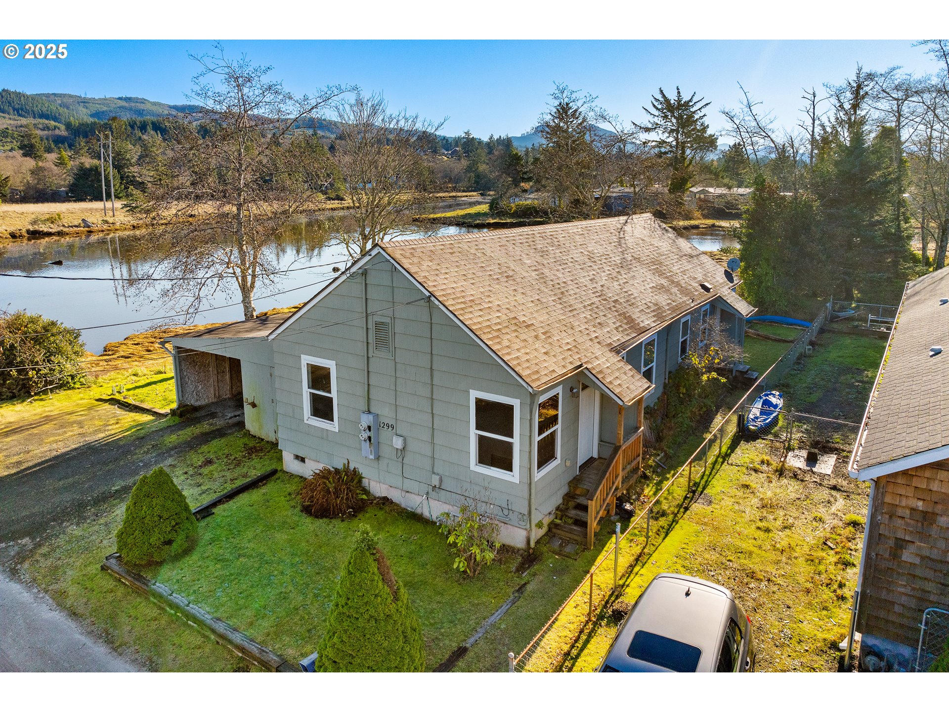 1299 6TH AVE