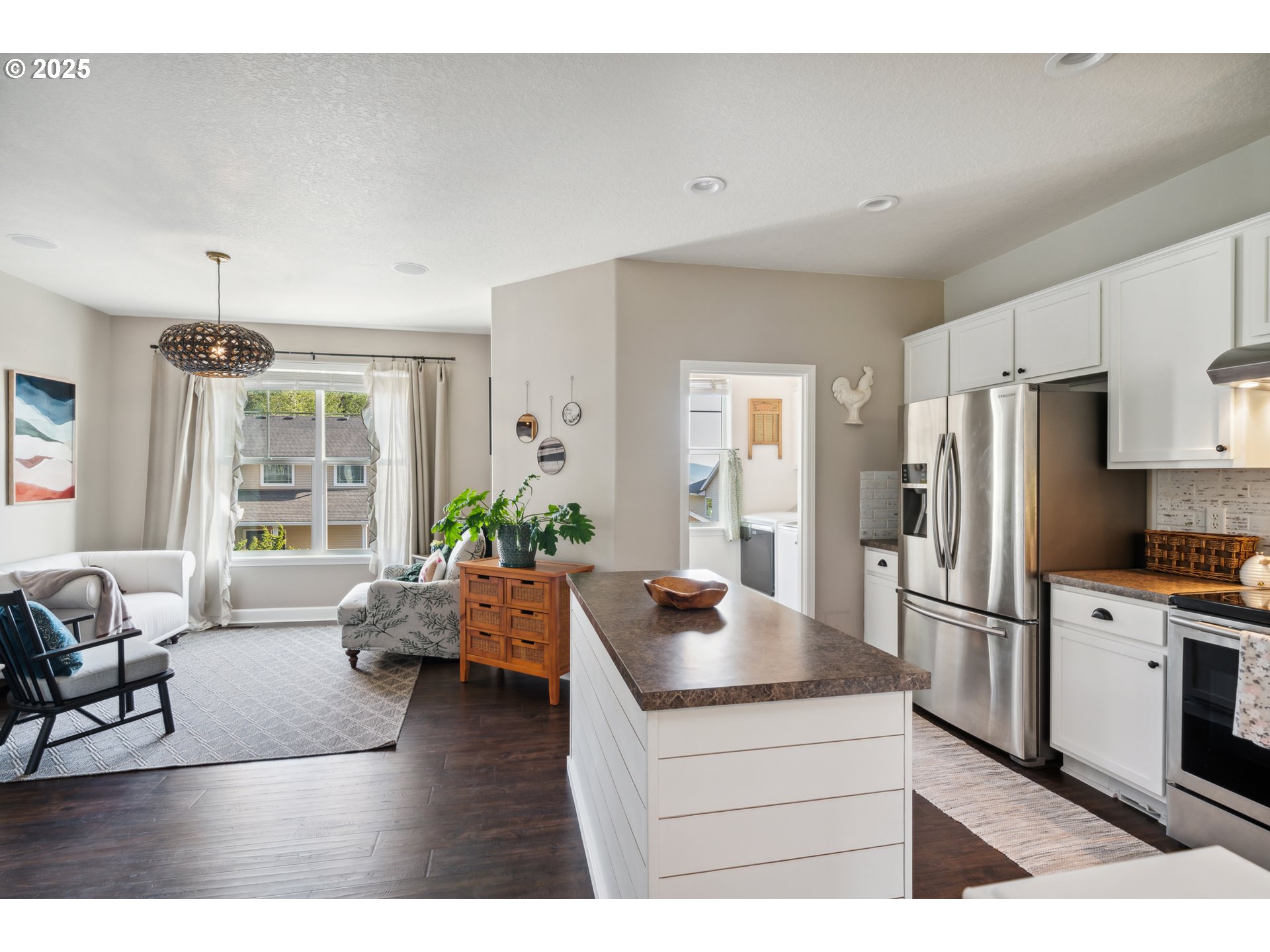 4300 SEQUOIA LOOP