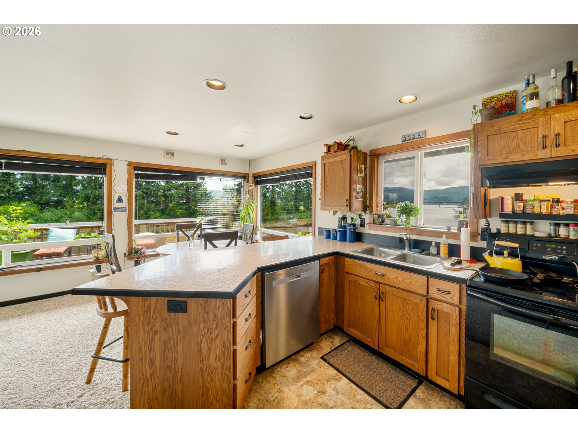 35815 HIGHWAY 101