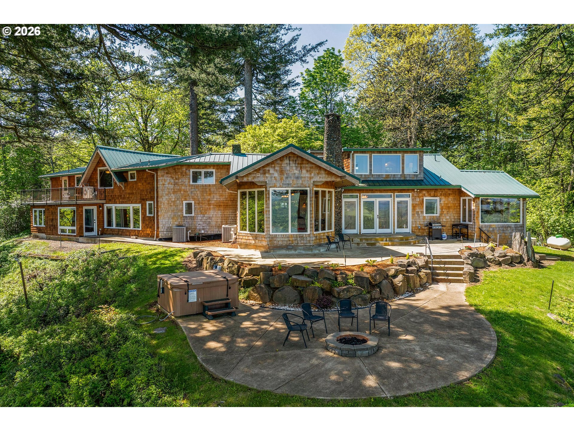 41225 E LARCH MOUNTAIN RD