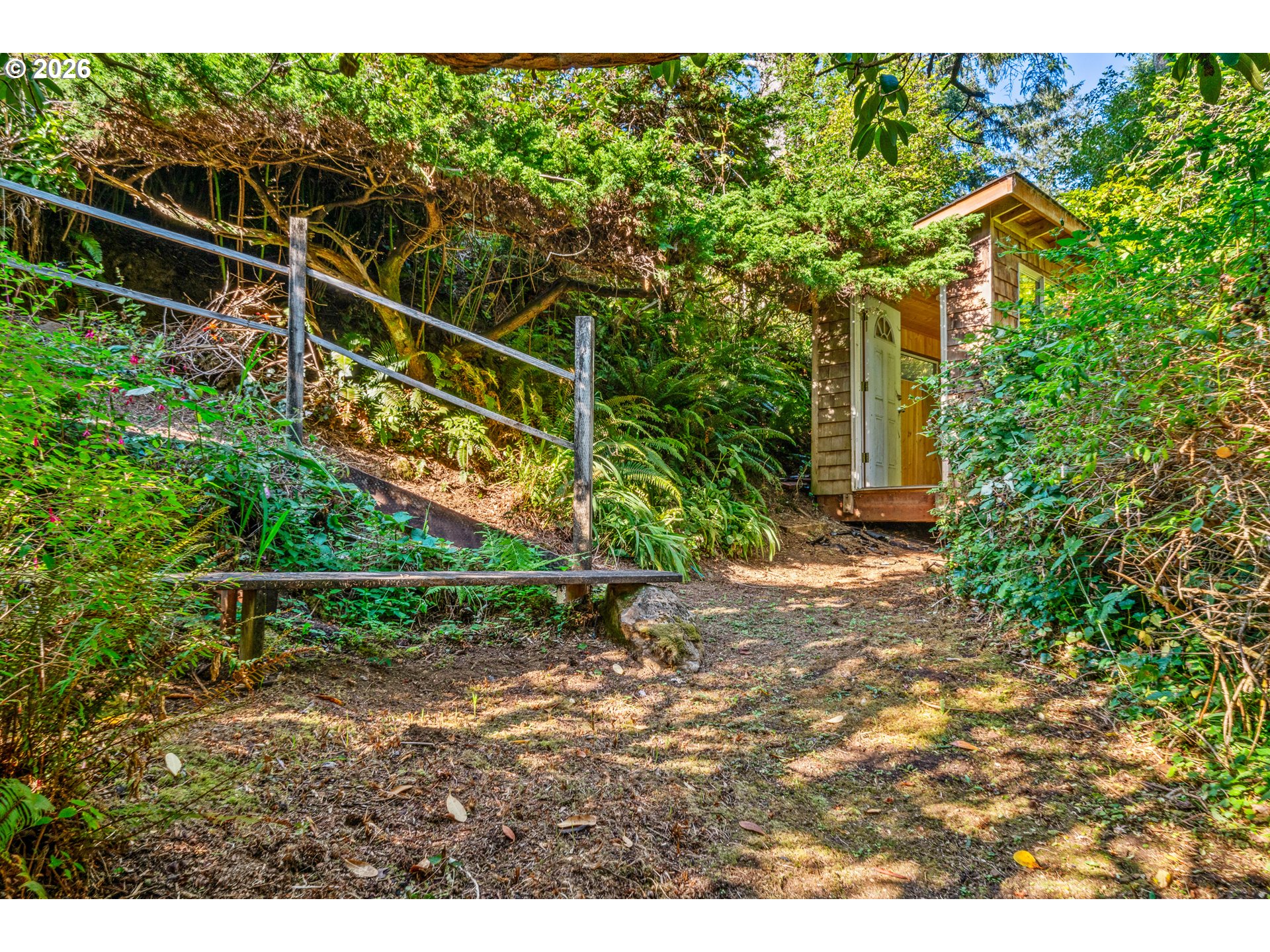 8355 TREASURE ROCKS RD