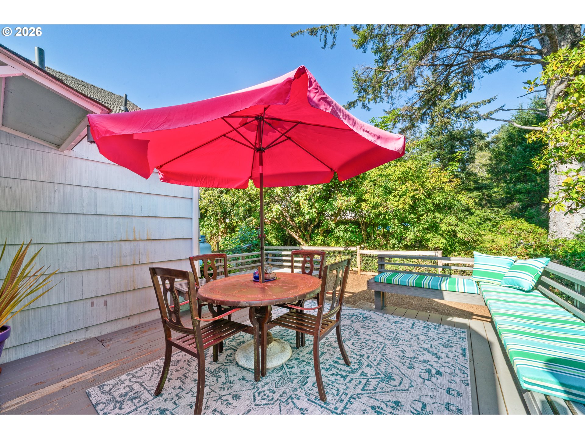 8355 TREASURE ROCKS RD