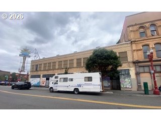 102 NW 4th AVE