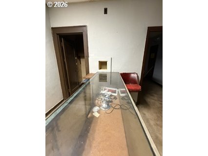 102 NW 4th AVE