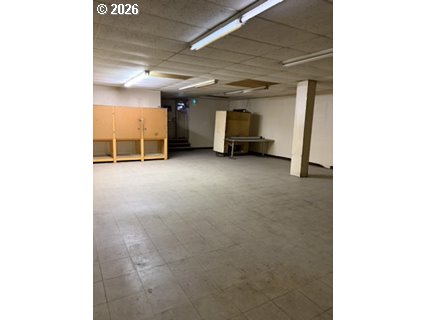 102 NW 4th AVE
