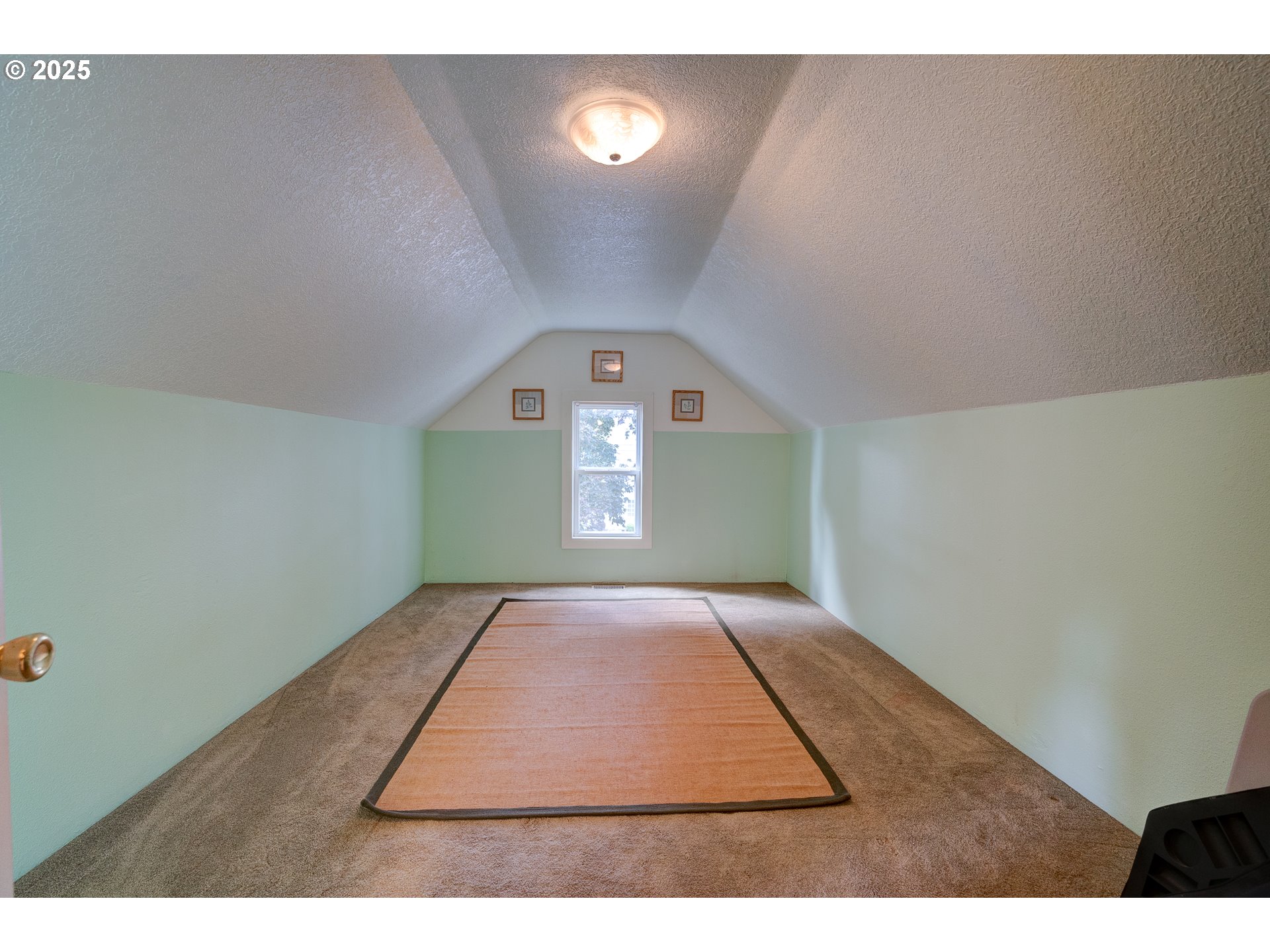 589 NW 3RD AVE