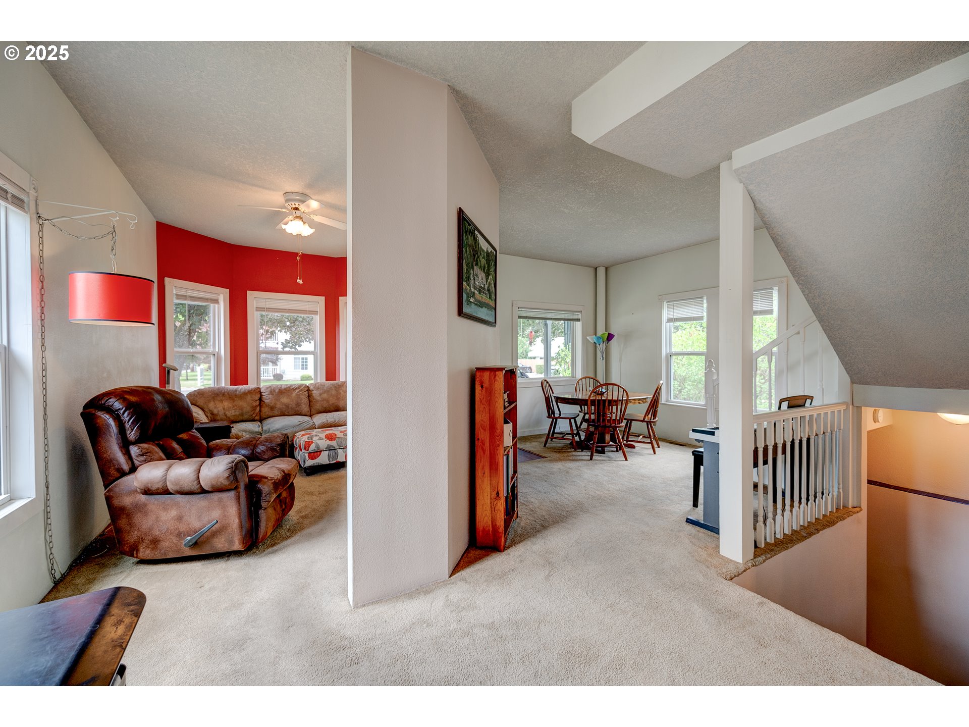 589 NW 3RD AVE