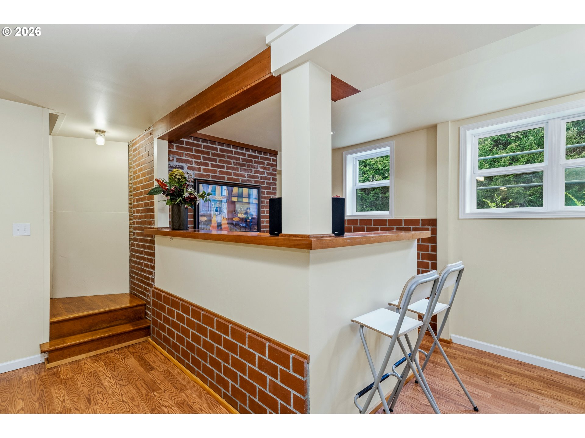 36725 N HWY 101