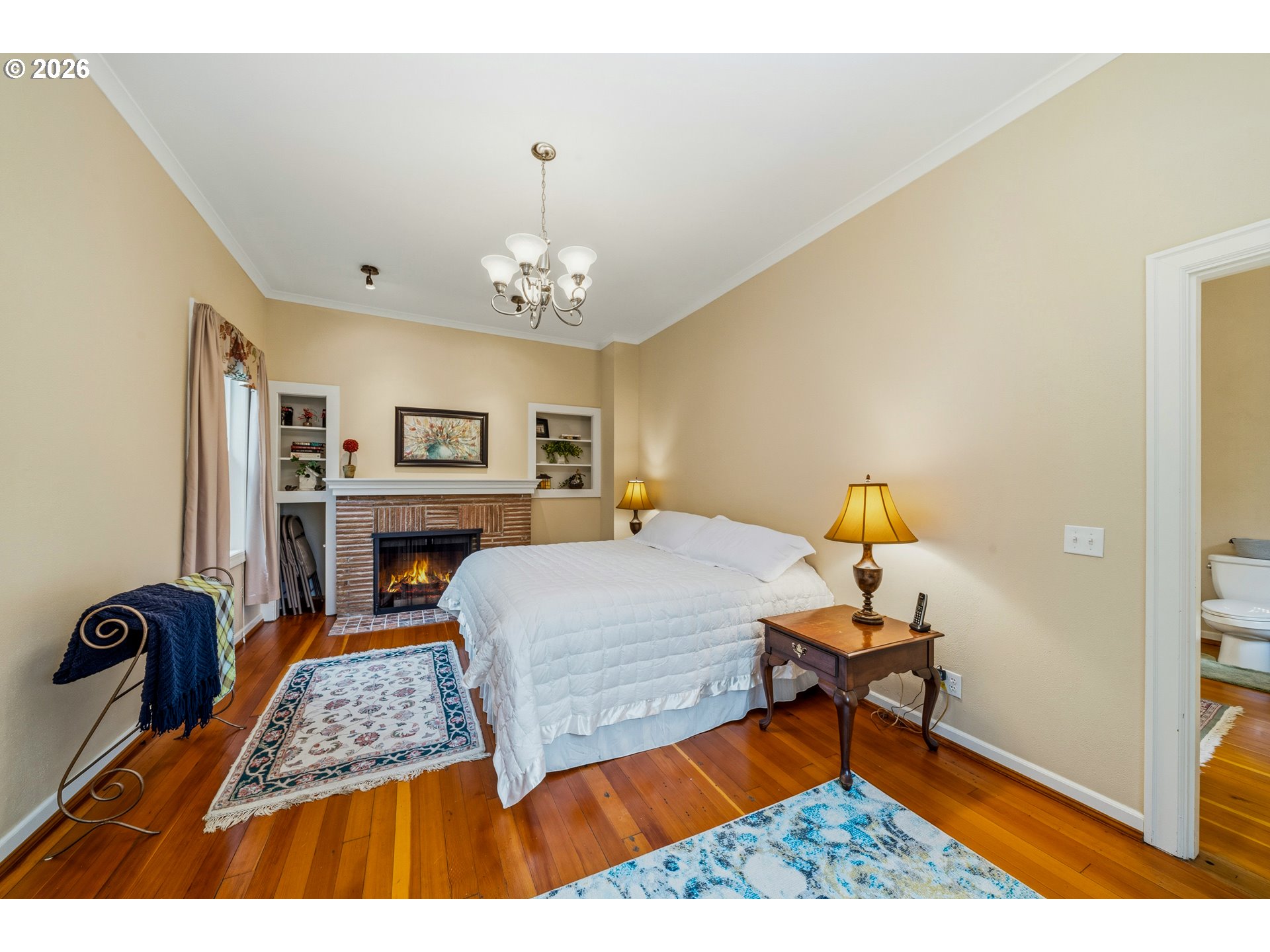 36725 N HWY 101