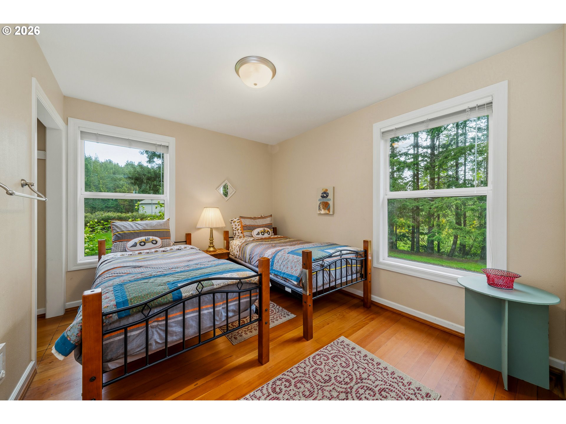 36725 N HWY 101