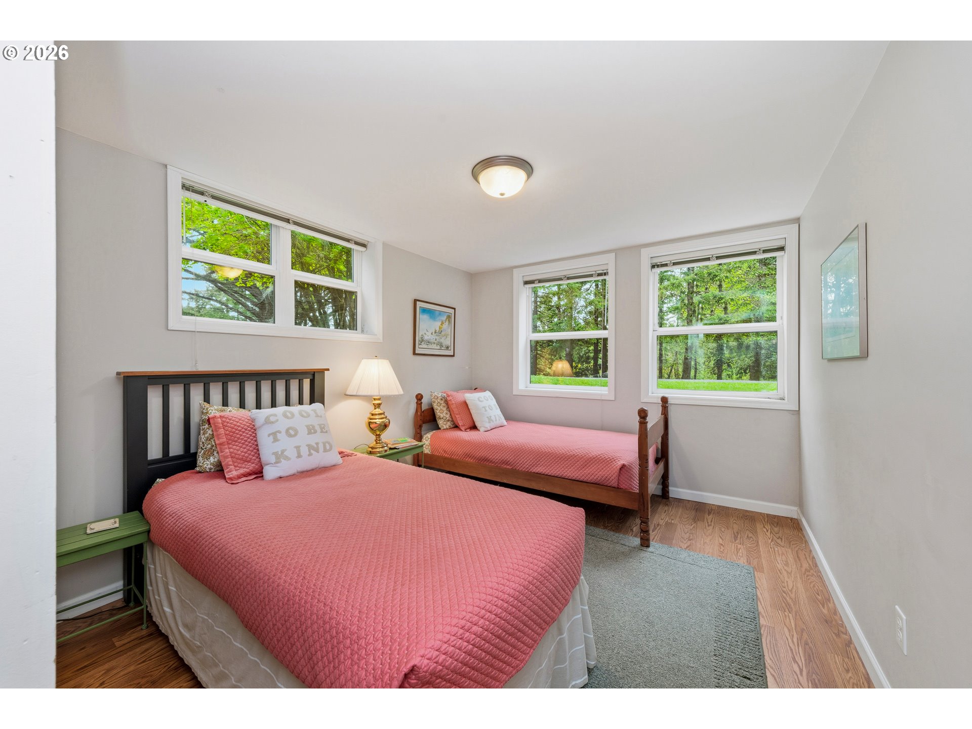 36725 N HWY 101