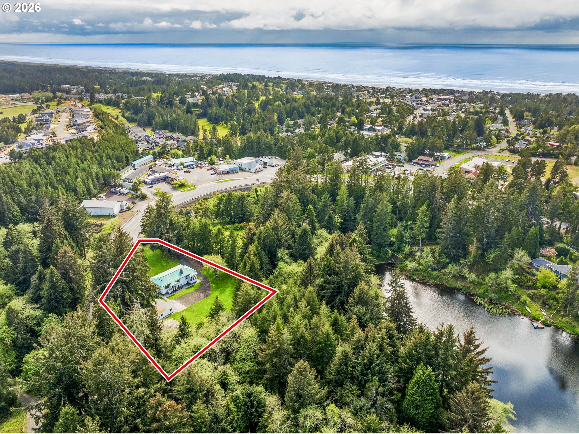 36725 N HWY 101