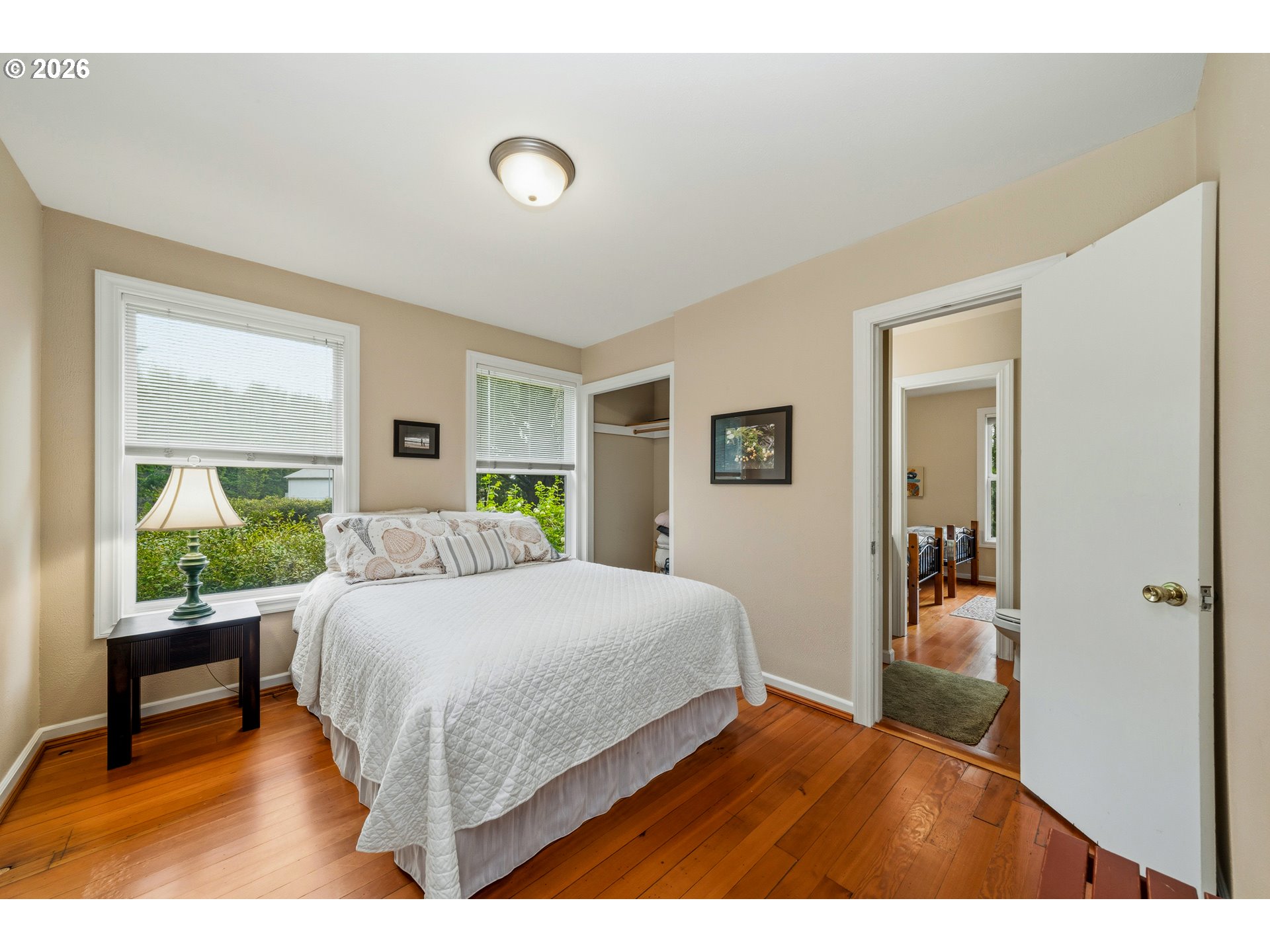 36725 N HWY 101