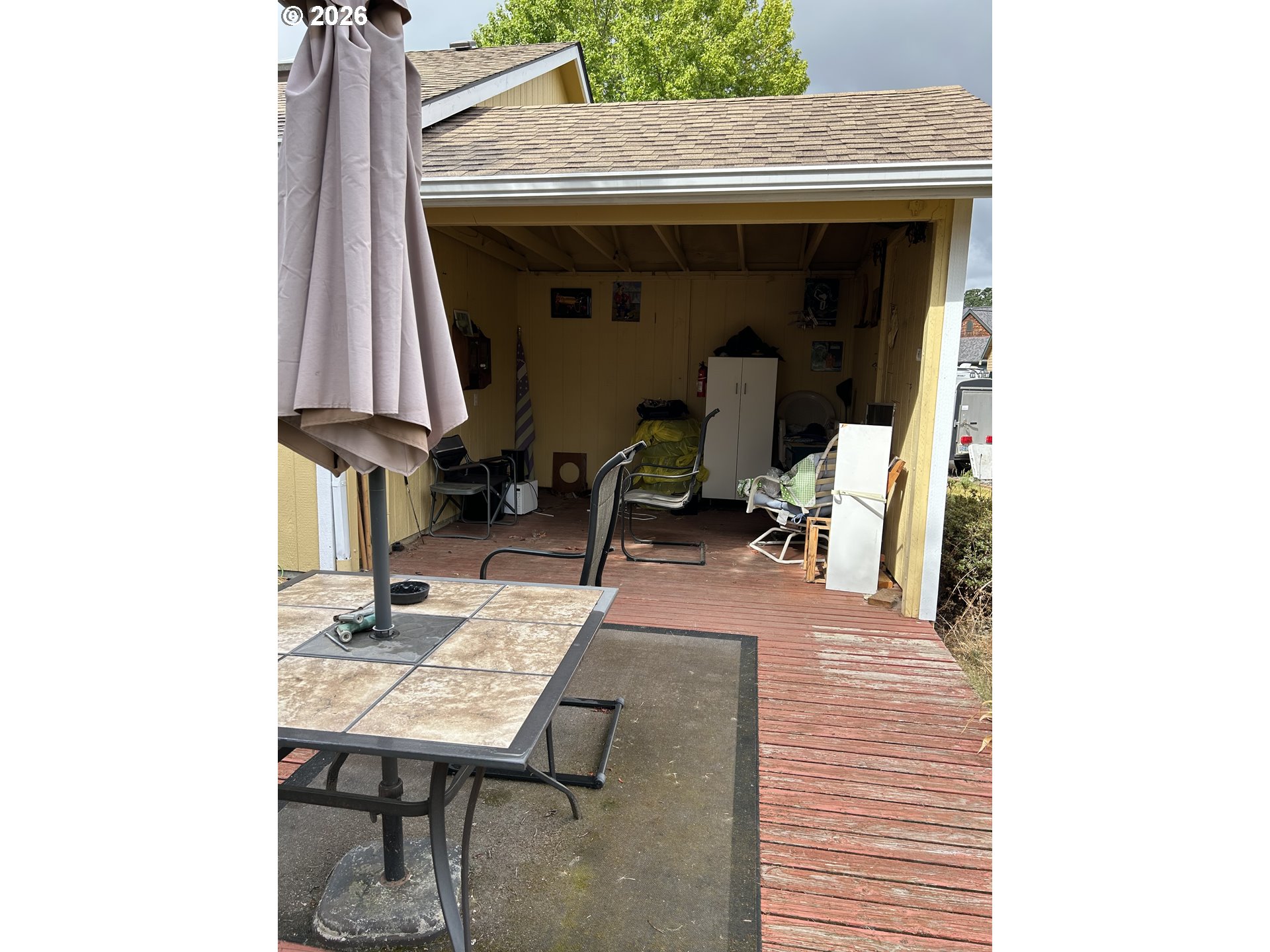 1010 NW CAZADERO CT