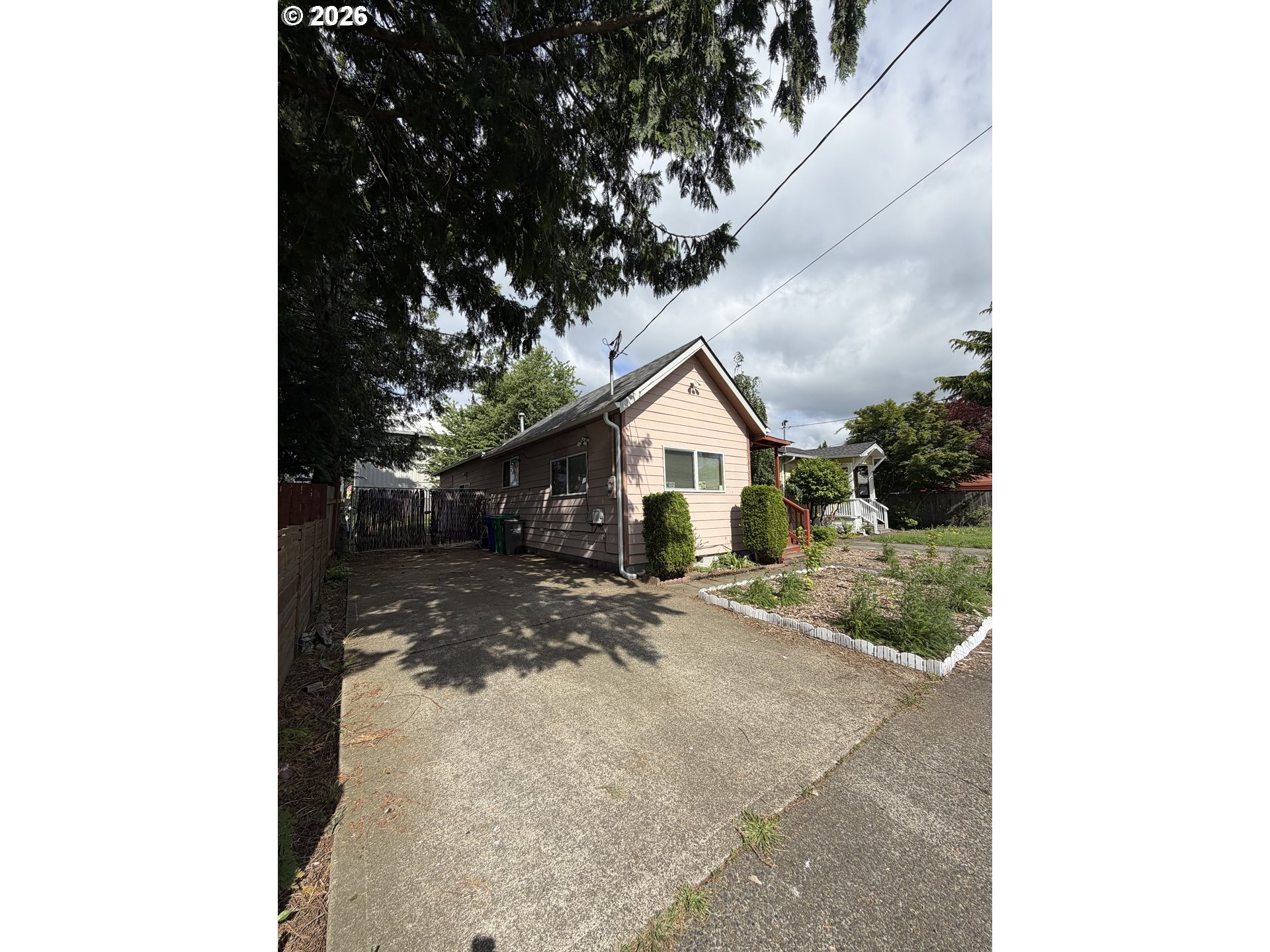 6129 SE 83RD AVE