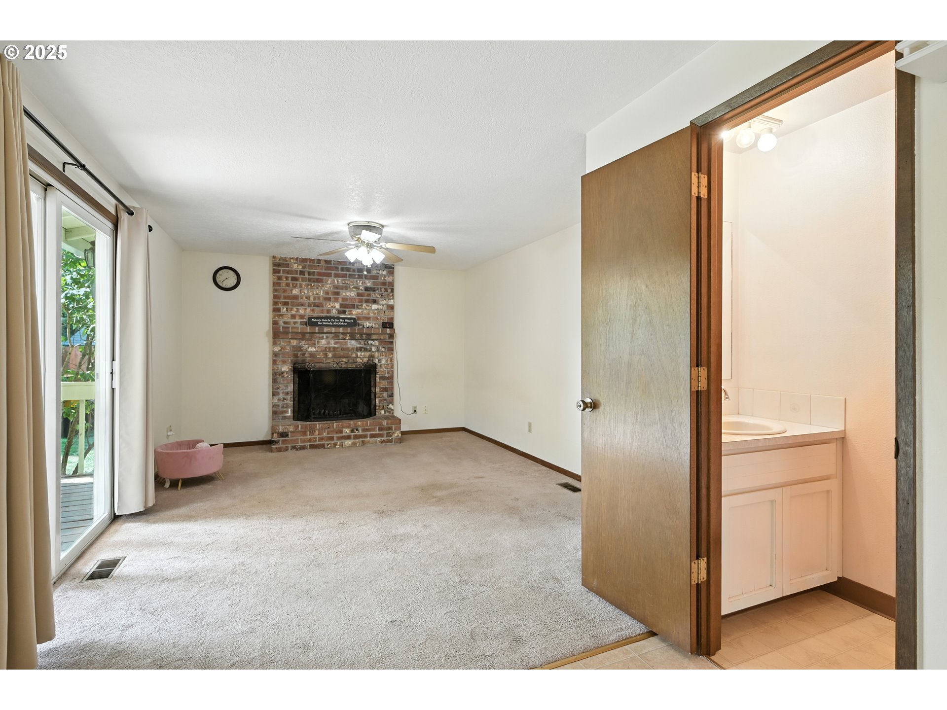 18969 LAFAYETTE AVE