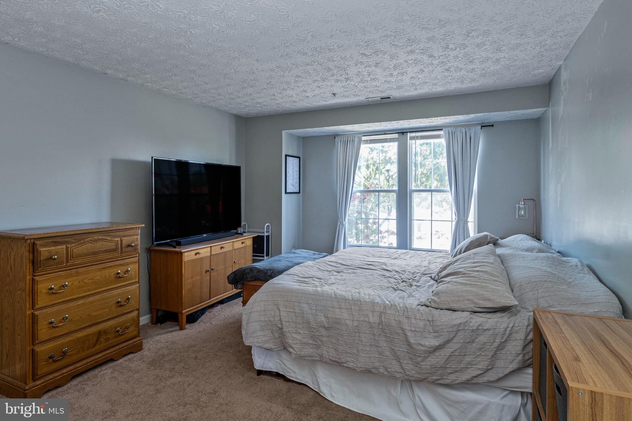 702 Orchard Overlook #204