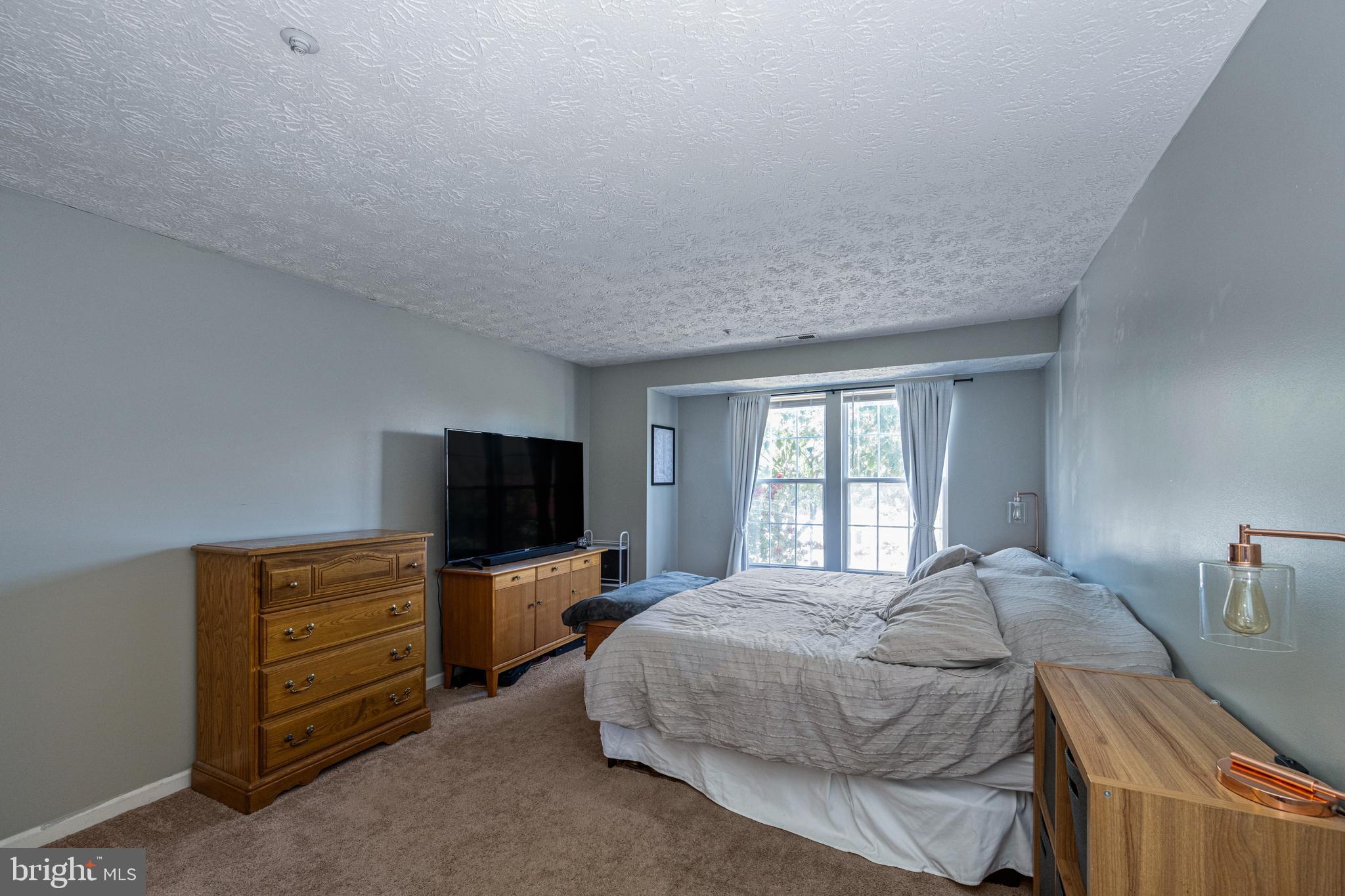 702 Orchard Overlook #204