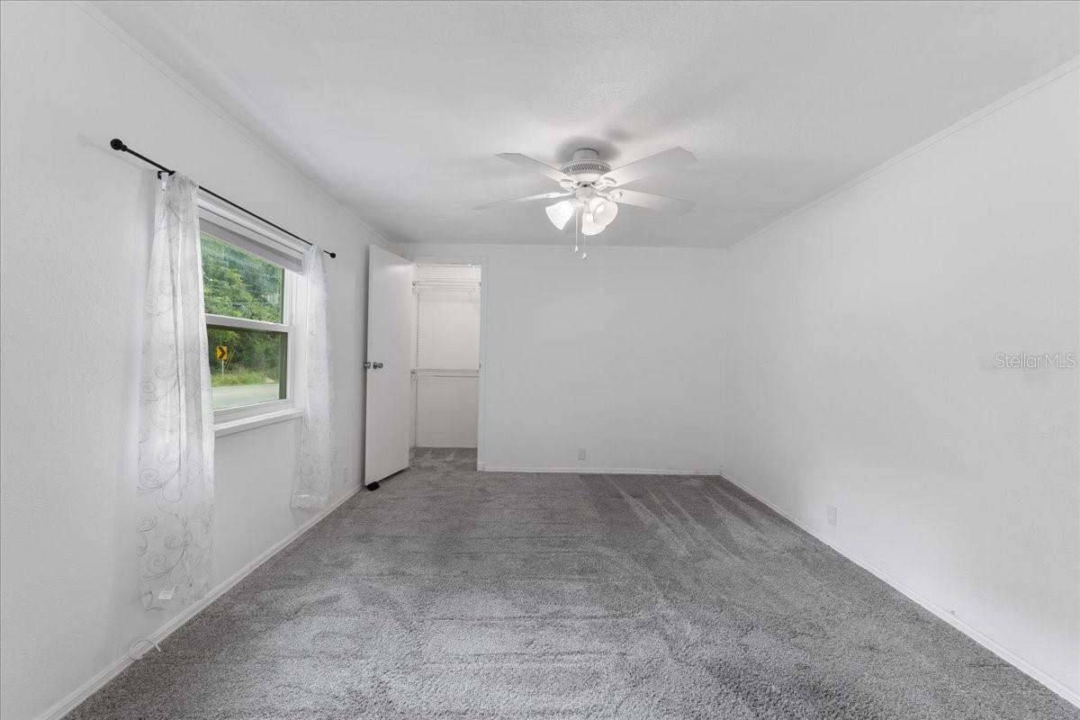 2976 THORNHILL RD