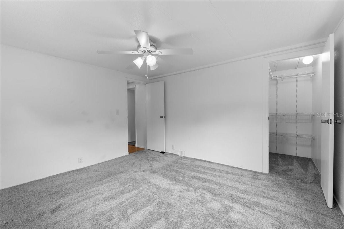 2976 THORNHILL RD