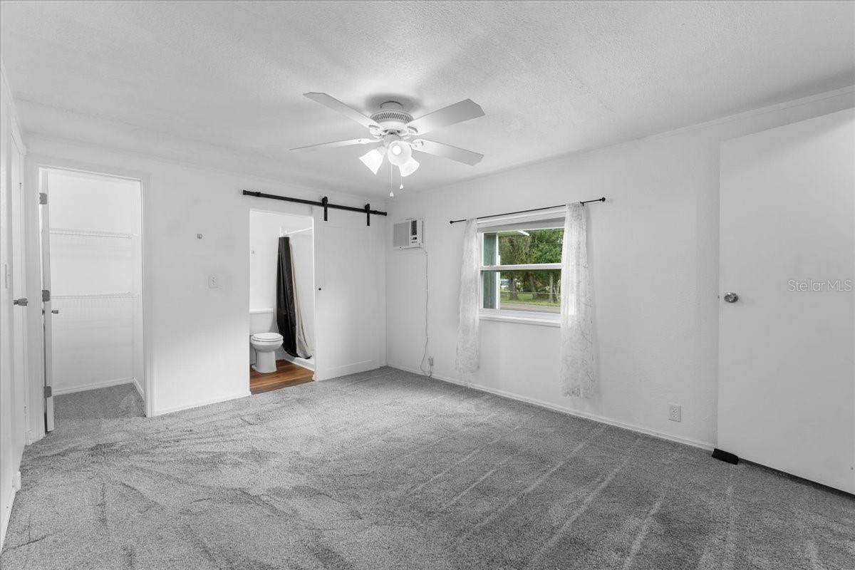 2976 THORNHILL RD