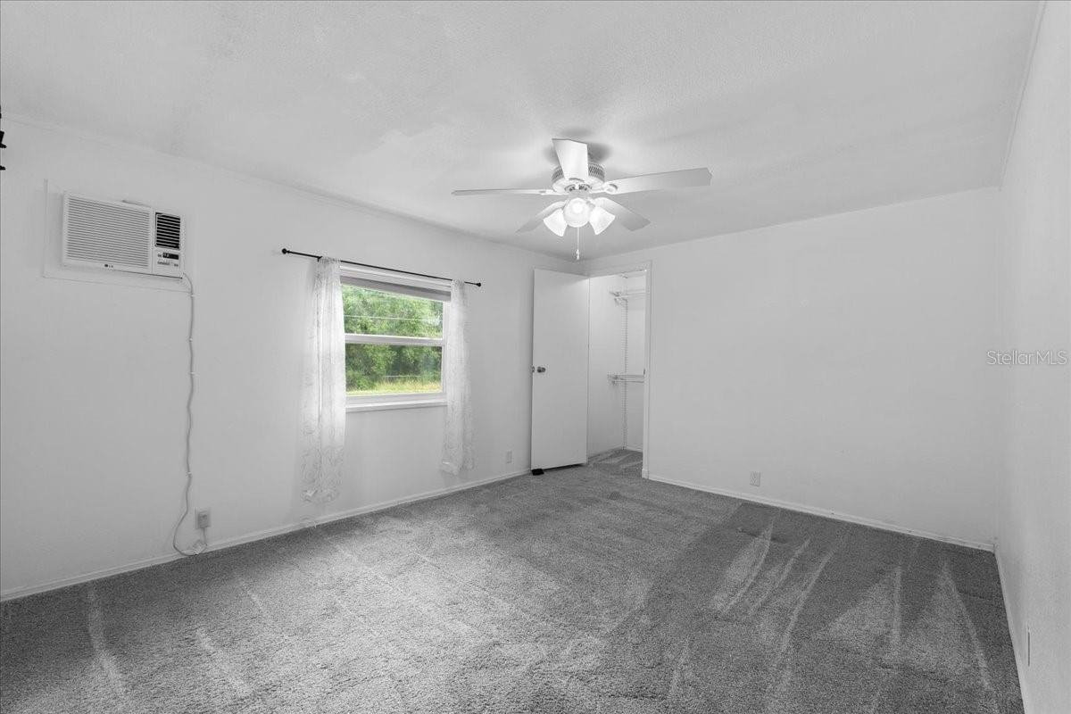 2976 THORNHILL RD