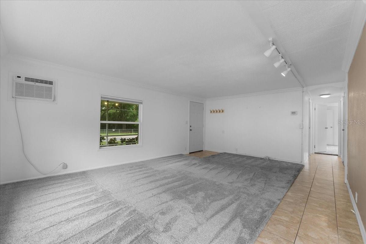 2976 THORNHILL RD