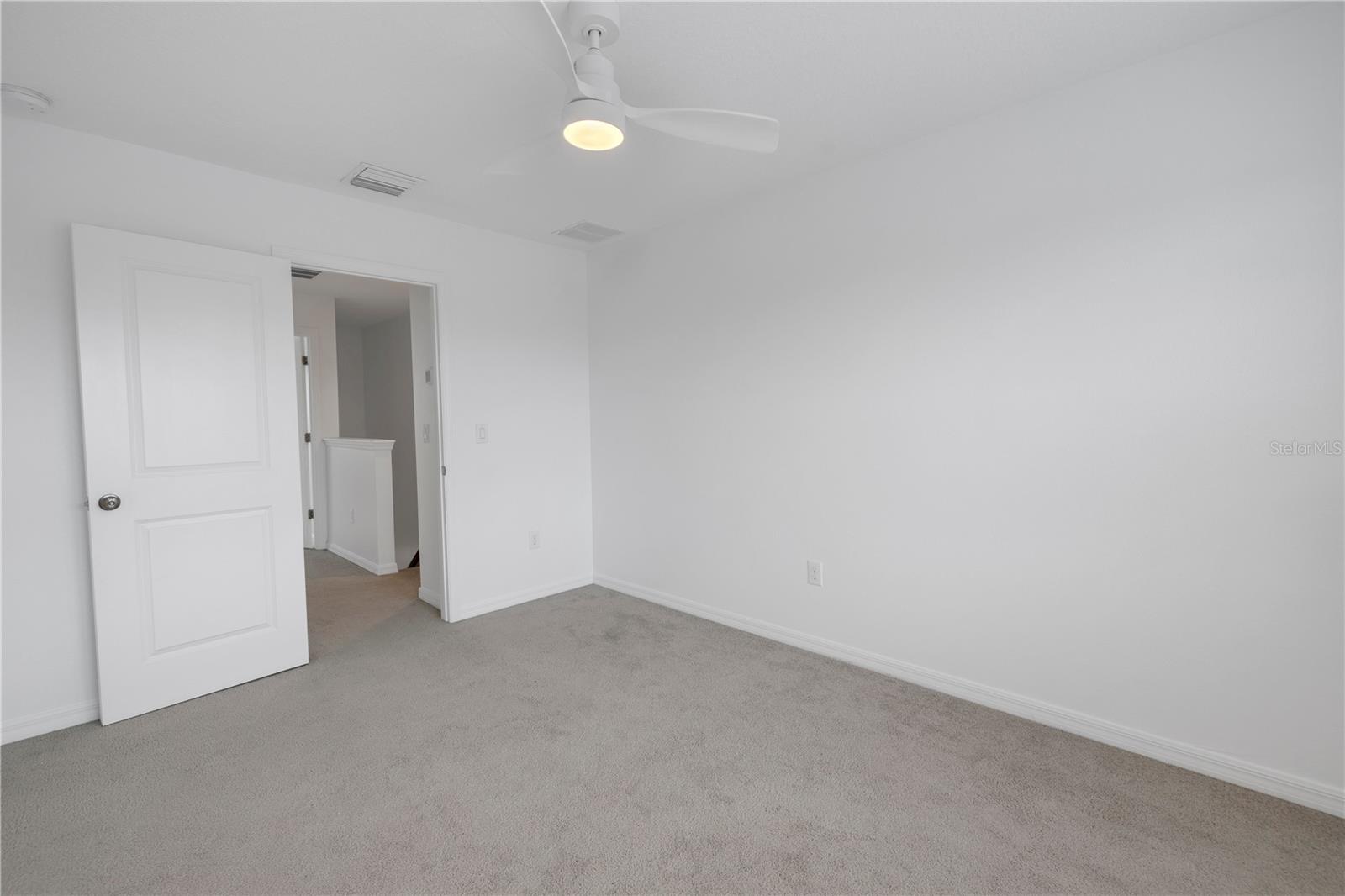 6111 FAIRMONT LN