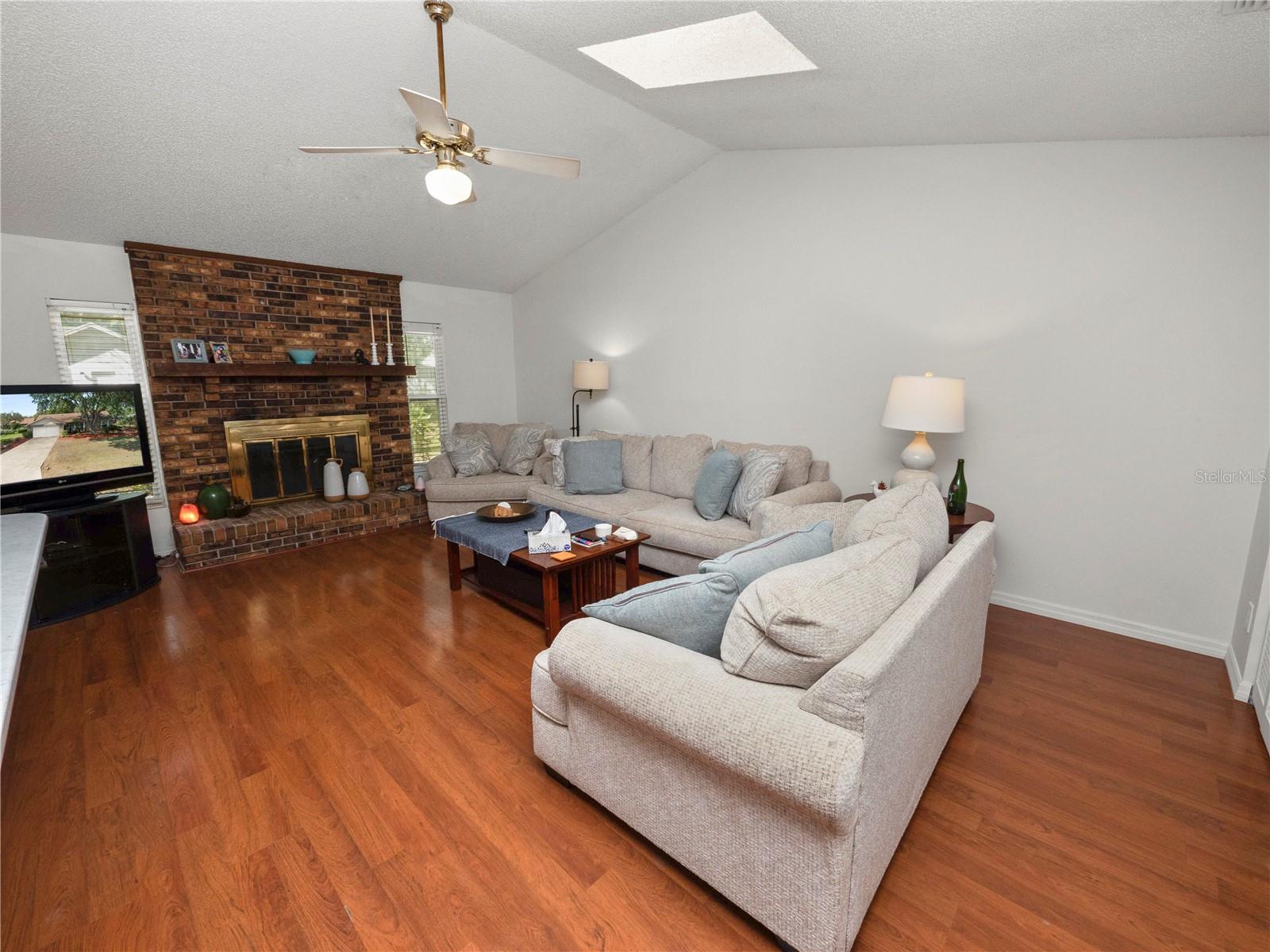 1406 TIMBERIDGE LOOP S