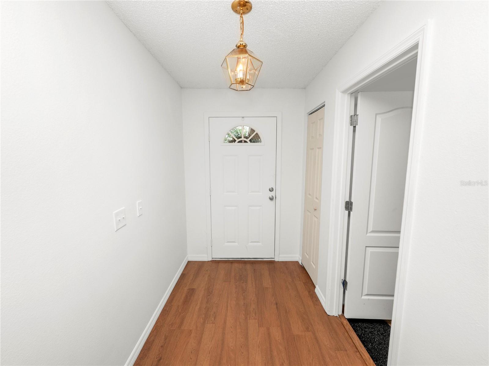 1406 TIMBERIDGE LOOP S