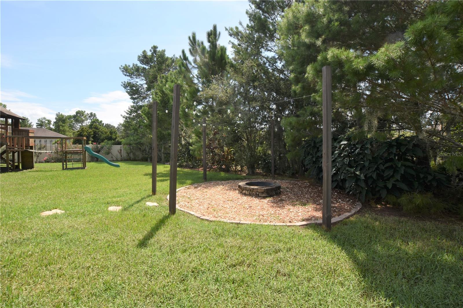 6339 HICKORY LEAF PL