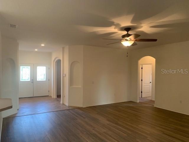 6339 HICKORY LEAF PL