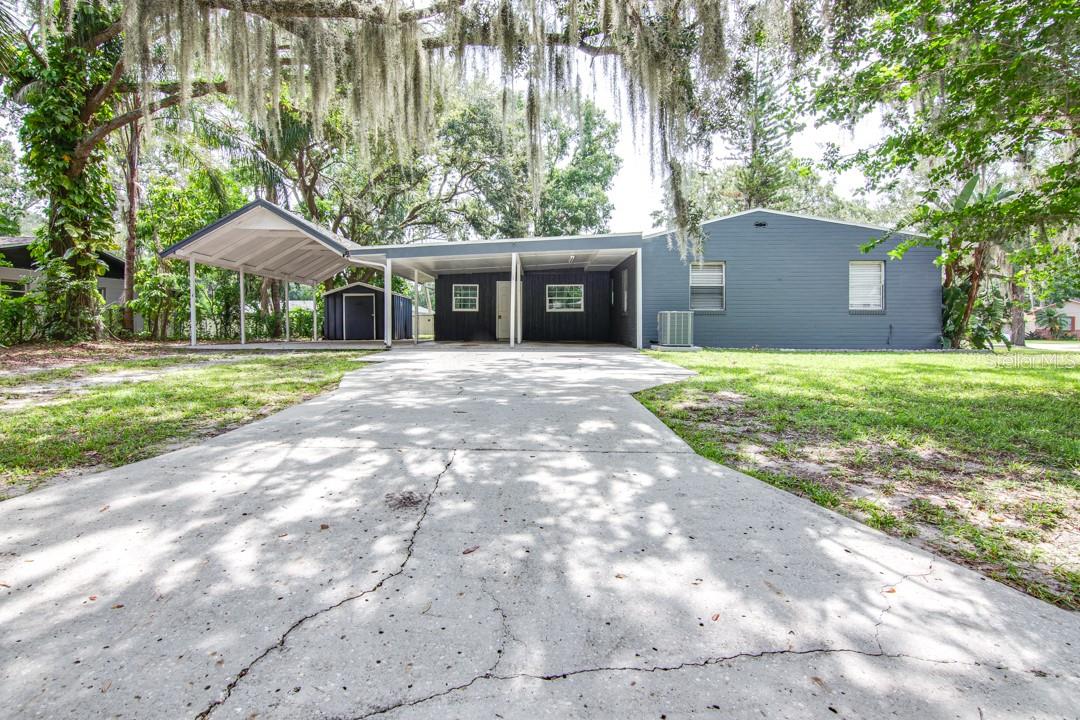 1430 E EDGEWOOD DR